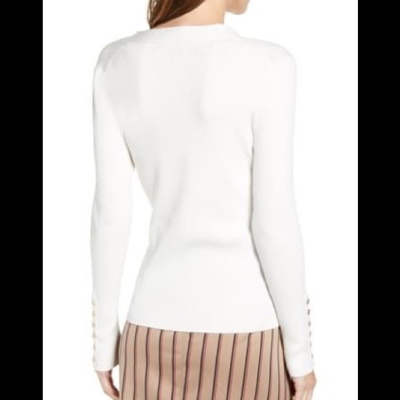 Tommy Hilfiger Ribbed Knit V-Neck Sweater XL NWT - Picture 2 of 3